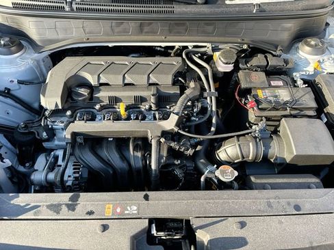 New 2025 Hyundai Venue SEL FWD image 20