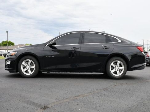 Used 2022 Chevrolet Malibu LS FWD image 4