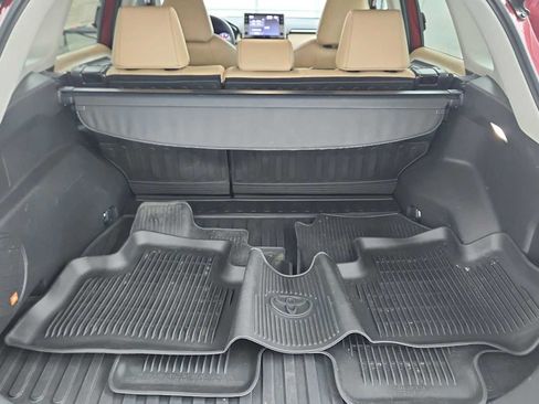 Used 2022 Toyota RAV4 XLE Premium FWD image 28