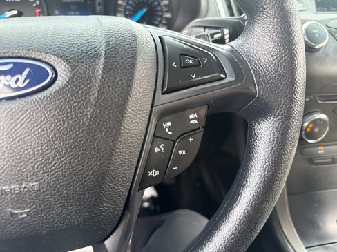 Used 2018 Ford Edge SE AWD/4WD image 37