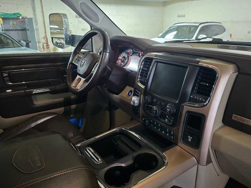 Used 2015 RAM 1500 Laramie Longhorn w/ Convenience Group image 10