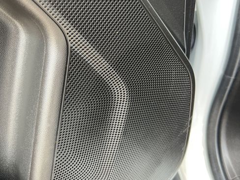 Certified 2024 GMC Canyon Elevation image 21