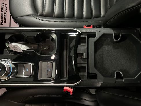 Used 2020 Ford Edge SEL w/ Convenience Package image 20