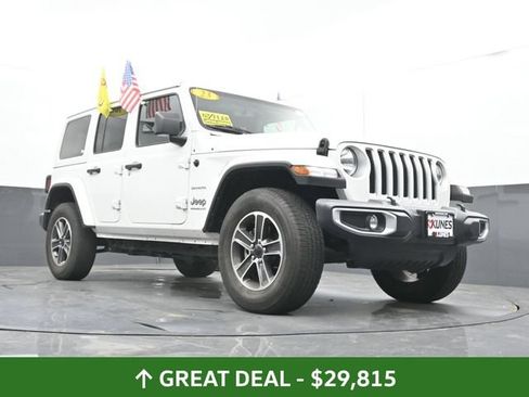 Used 2023 Jeep Wrangler Unlimited Sahara AWD/4WD image 47