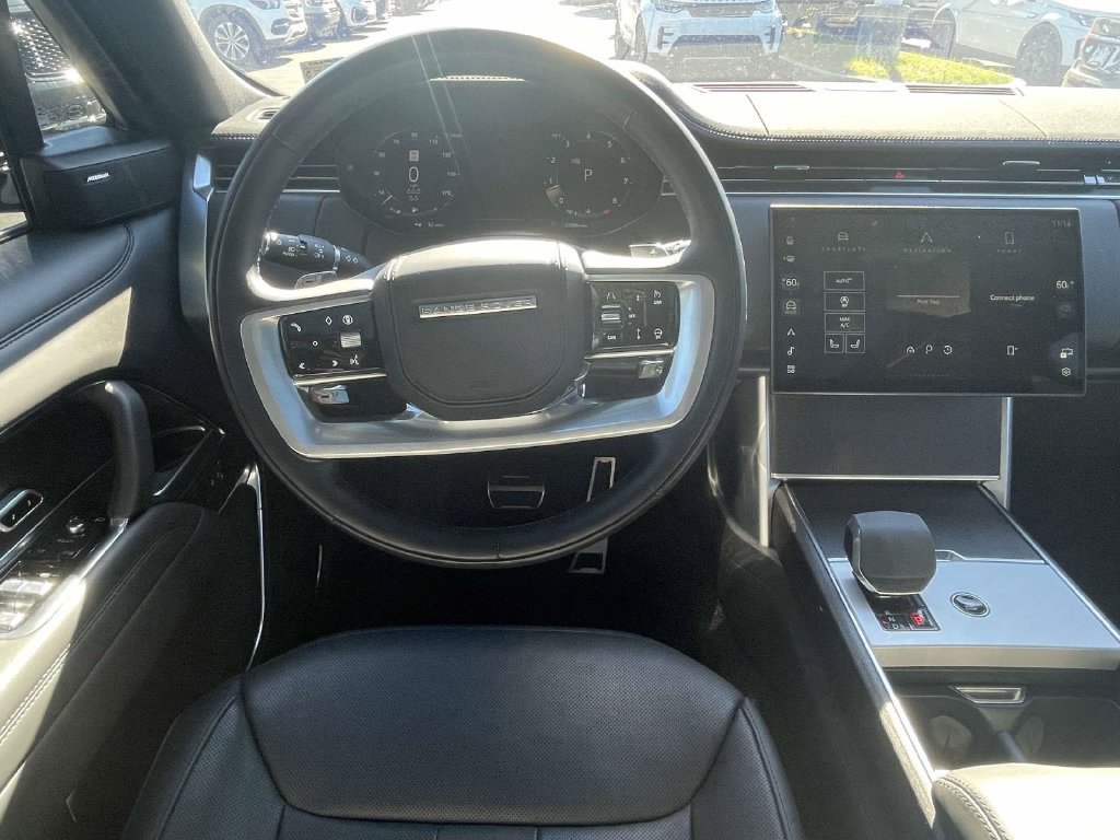 Certified 2025 Land Rover Range Rover Long Wheelbase SE AWD/4WD image 15