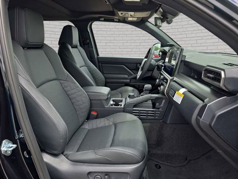 New 2026 Toyota 4Runner TRD Off-Road Premium AWD/4WD image 10