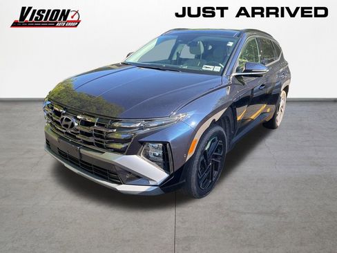 Used 2025 Hyundai Tucson Limited AWD/4WD image 1