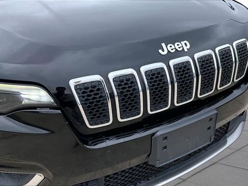 Used 2020 Jeep Cherokee Limited w/ Technology Group FWD image 30