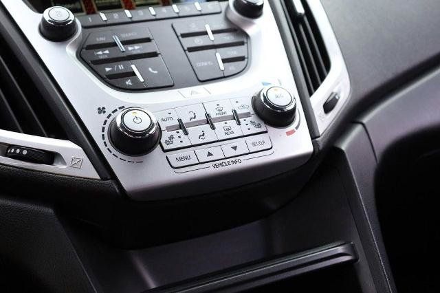 Used 2017 GMC Terrain SLE w/ Nightfall Package FWD image 15