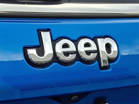 Used 2022 Jeep Compass Latitude w/ Convenience Group image 32