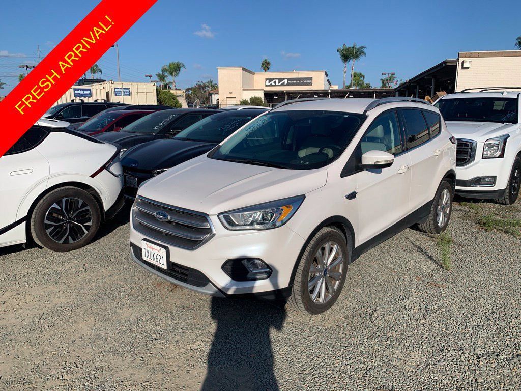 Used 2017 Ford Escape Titanium FWD image 1