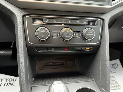 Used 2021 Volkswagen Atlas SE FWD image 21