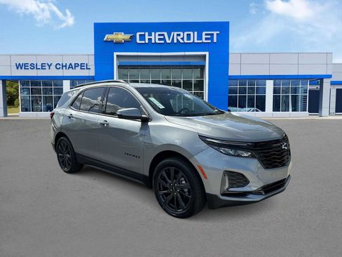 Used 2024 Chevrolet Equinox RS w/ RS Leather Package FWD image 2