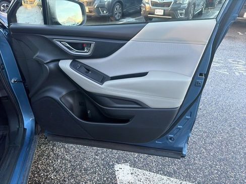 Used 2023 Subaru Forester Premium image 18