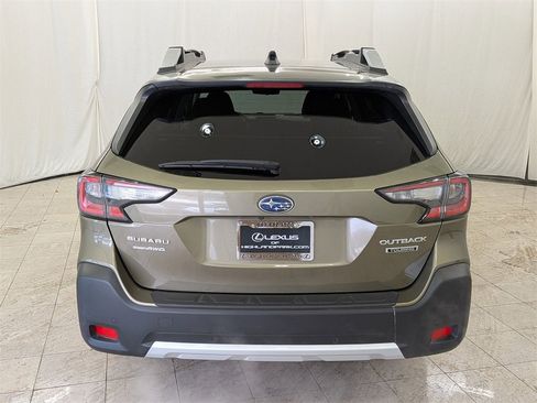 Used 2023 Subaru Outback Touring image 8