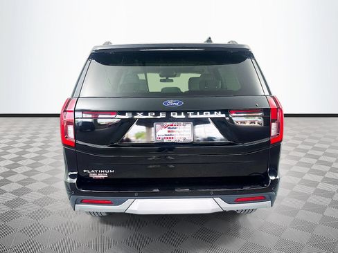 Certified 2025 Ford Expedition Platinum AWD/4WD image 6