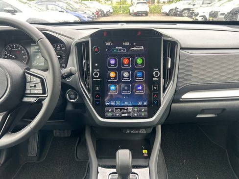 Certified 2025 Subaru Forester Premium AWD/4WD image 24