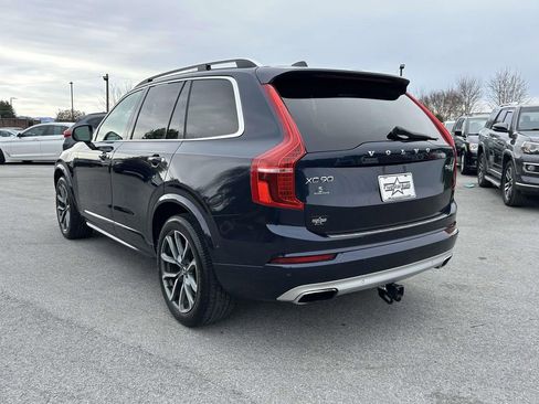 Used 2017 Volvo XC90 T6 Momentum w/ Vision Package image 5