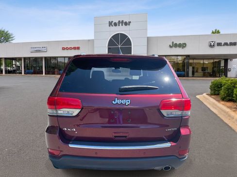 Used 2019 Jeep Grand Cherokee Limited AWD/4WD image 5