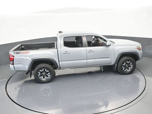 Used 2019 Toyota Tacoma TRD Off-Road image 50