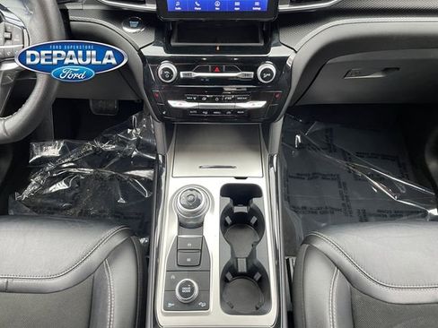 Used 2022 Ford Explorer ST AWD/4WD image 10