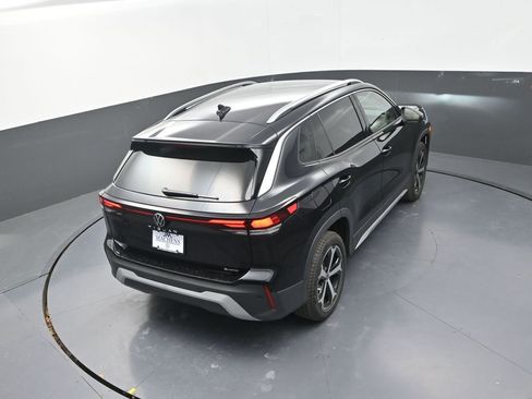 New 2026 Volkswagen Tiguan SE AWD/4WD image 19