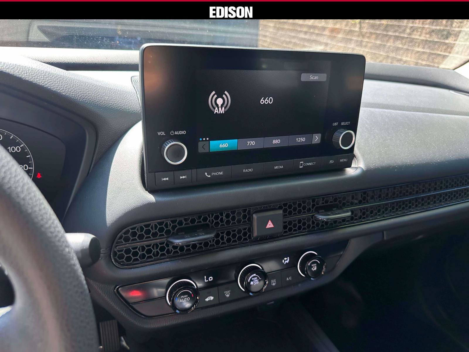 Used 2023 Honda HR-V LX image 25