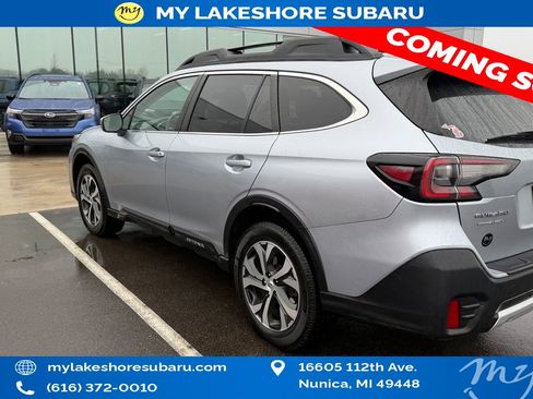Used 2022 Subaru Outback Limited image 4
