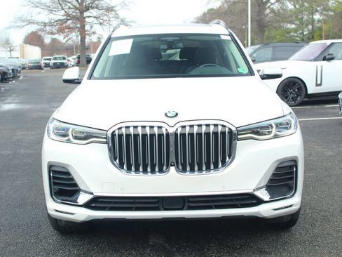 Used 2021 BMW X7 xDrive40i w/ Executive Package 2 AWD/4WD image 2