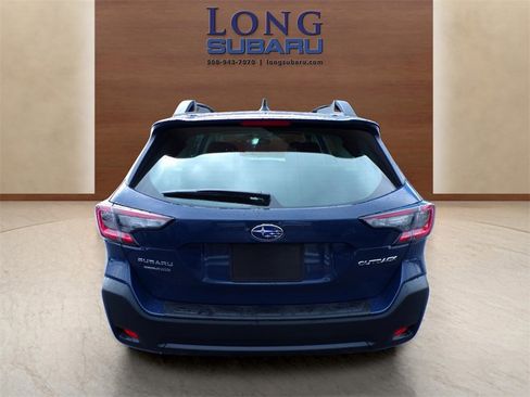 Certified 2025 Subaru Outback image 8