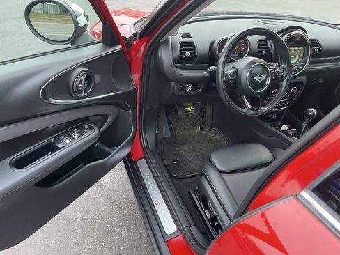 Used 2017 MINI Cooper Clubman S image 8