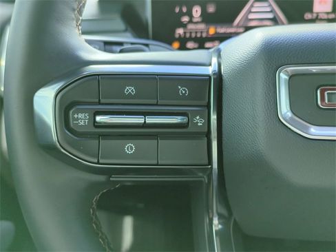 Certified 2025 GMC Acadia AT4 w/ Luxury Package image 31