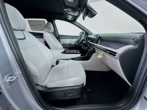 New 2026 Hyundai Tucson Limited FWD image 49