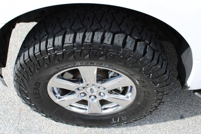 Used 2018 Ford F150 XLT w/ Equipment Group 302A Luxury AWD/4WD image 14