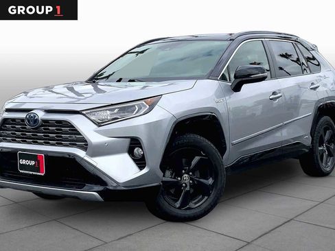 Used 2020 Toyota RAV4 XSE AWD/4WD image 1