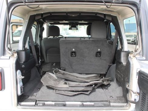 Used 2024 Jeep Wrangler Unlimited Sport AWD/4WD image 39