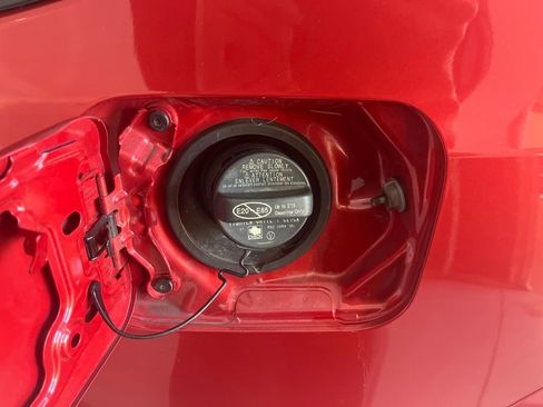 Used 2020 Toyota Corolla XSE image 39