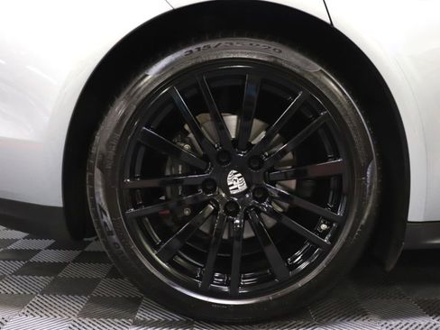 Used 2019 Porsche Panamera 4 image 81