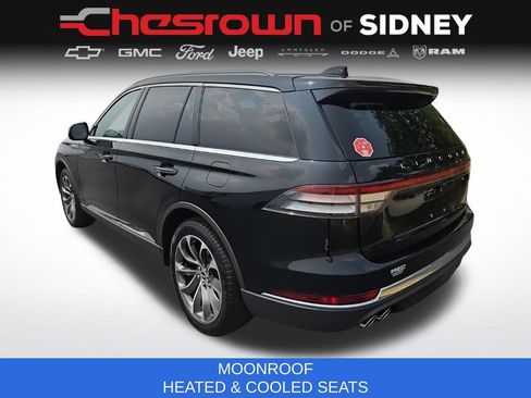 Used 2025 Lincoln Aviator Reserve AWD/4WD image 7