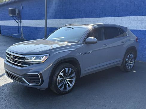 Used 2022 Volkswagen Atlas Cross Sport SEL Premium R-Line image 5