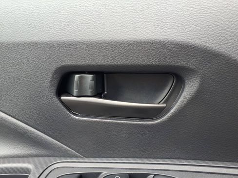 Used 2025 Nissan Versa S w/ Trunk Package FWD image 16
