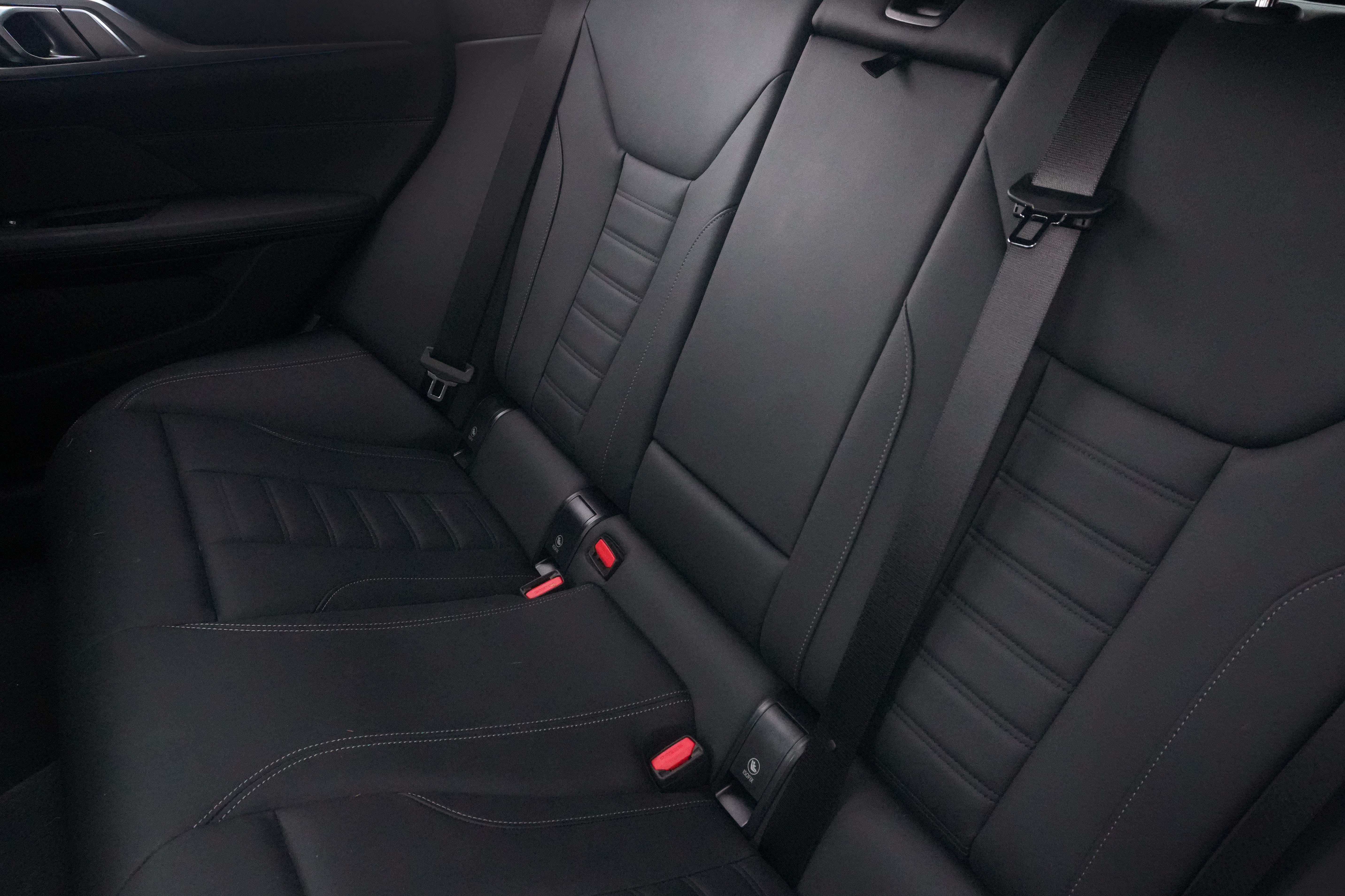 Certified 2024 BMW i4 eDrive40 w/ M Sport Package RWD image 35