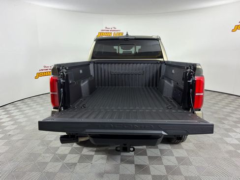 Used 2024 Toyota Tacoma TRD Off-Road w/ TRD Off Road Premium Package AWD/4WD image 5