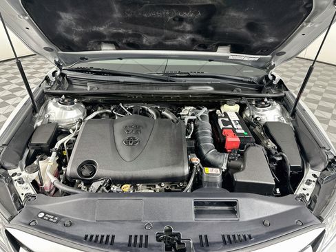 Used 2018 Toyota Camry XLE w/ Driver Assist Package FWD image 34