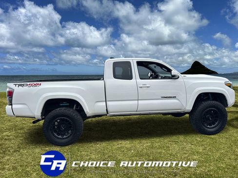 Used 2023 Toyota Tacoma TRD Sport image 8