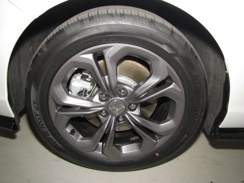 Used 2024 Honda Accord EX-L image 26