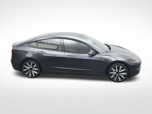 Used 2024 Tesla Model 3 Standard Range RWD image 31