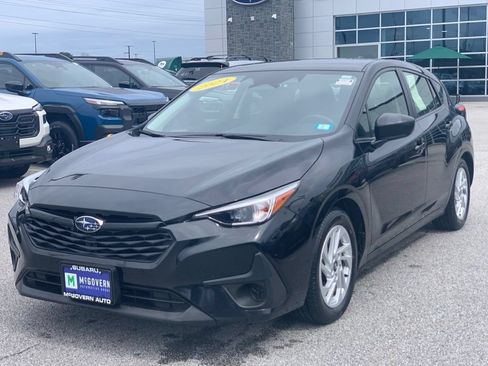 Used 2024 Subaru Impreza 2.0i AWD/4WD image 3
