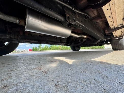 Used 2005 Toyota 4Runner SR5 AWD/4WD image 21