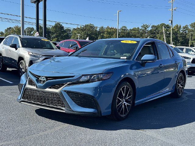 Certified 2024 Toyota Camry SE FWD image 4